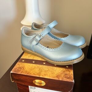 FootMates Light Blue Mary Jane Dress Shoes